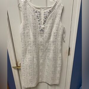 Helene Blake White Silver V-Neck Textured Embellished Cocktail Dress Size 10